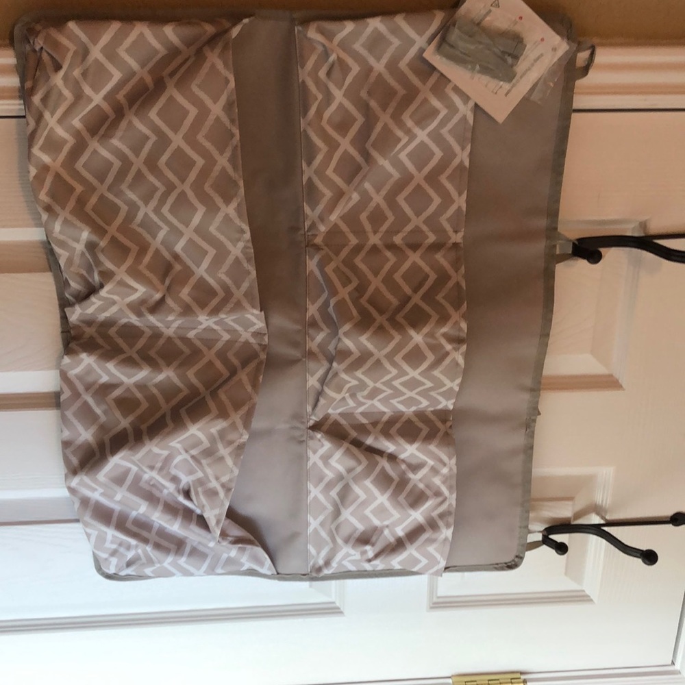 Thirty one organizer grey and white